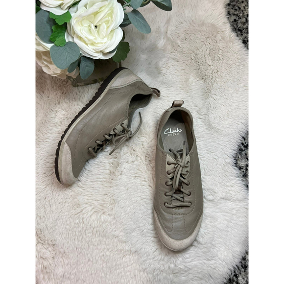 LARKS IBEECK OXFORD LACE UP BIEGE  NUBUCK LEATHER SNEAKERS Sz.9.5 UK 7 EU41 - Picture 1 of 9